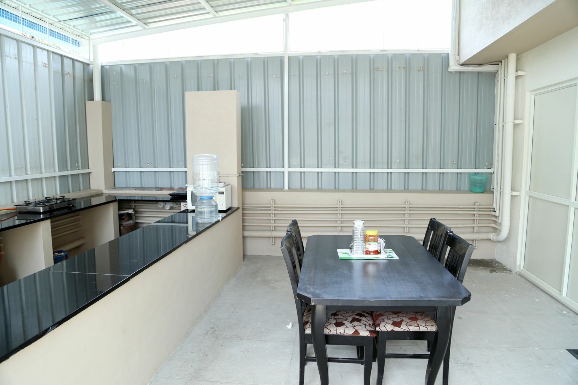 Hotel Catalyst Suites-yeshwanthpur 2*