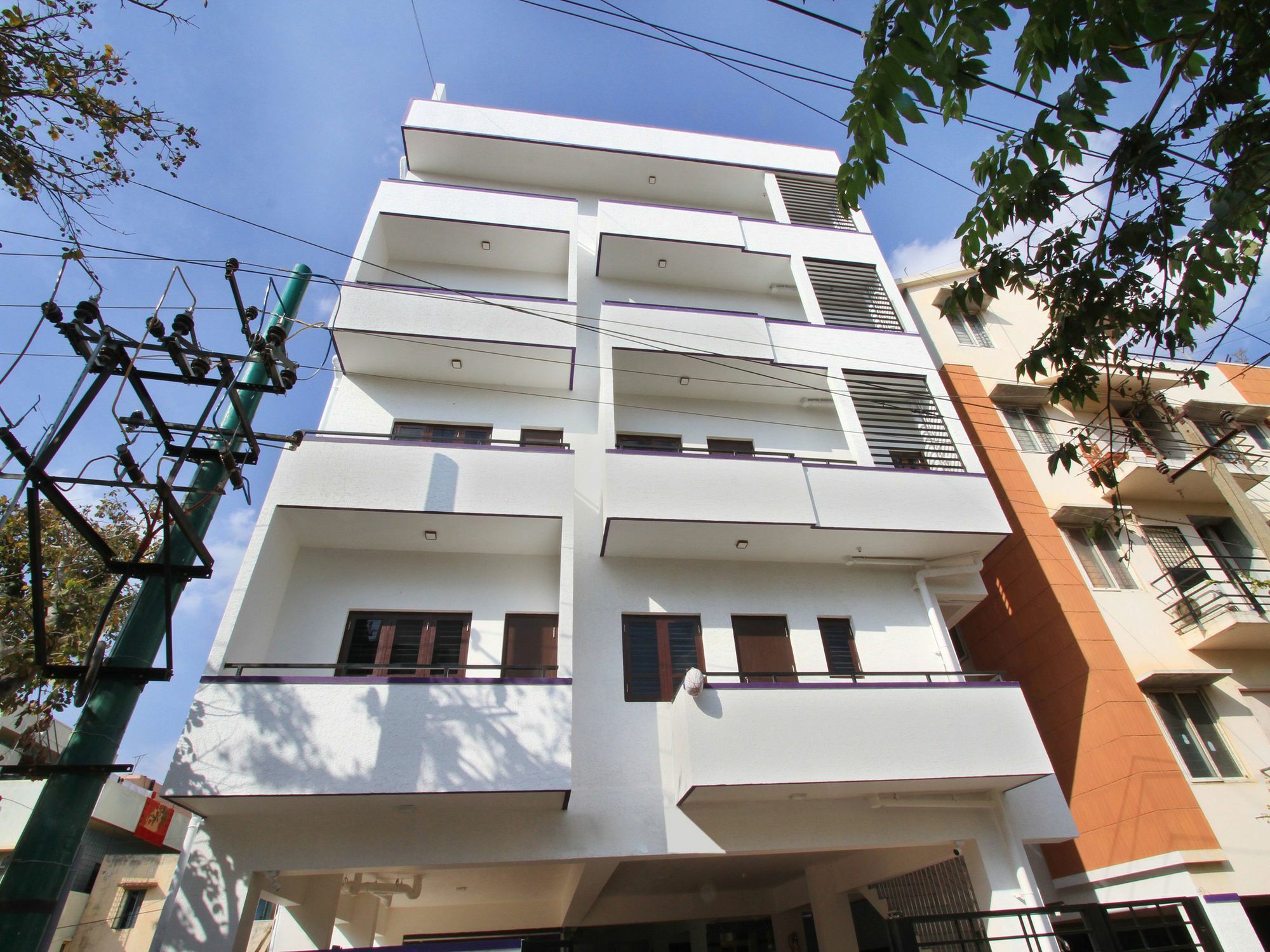 Oyo 11386 Resside Homes Bangalore