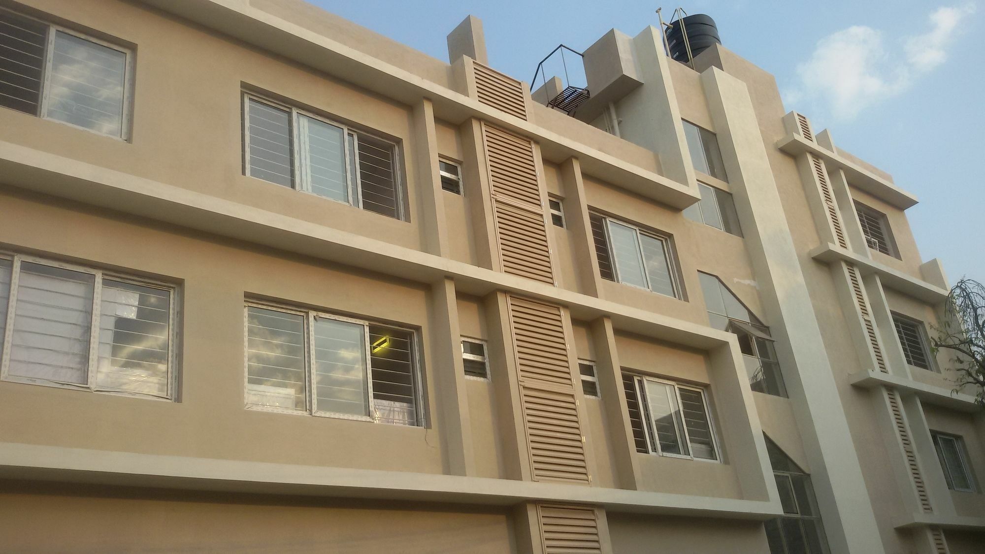 Hotel Catalyst Suites-yeshwanthpur 2*