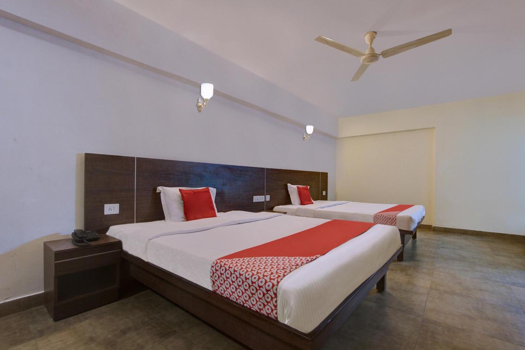 Oyo 26163 Jodidhar's Club Hotel Bangalore