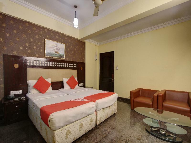 Oyo 10437 Hibiscus Hotel Bangalore