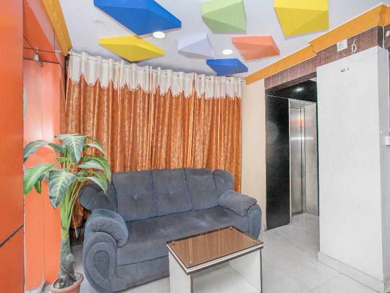 Oyo 10450 Breeze Hotel Bangalore