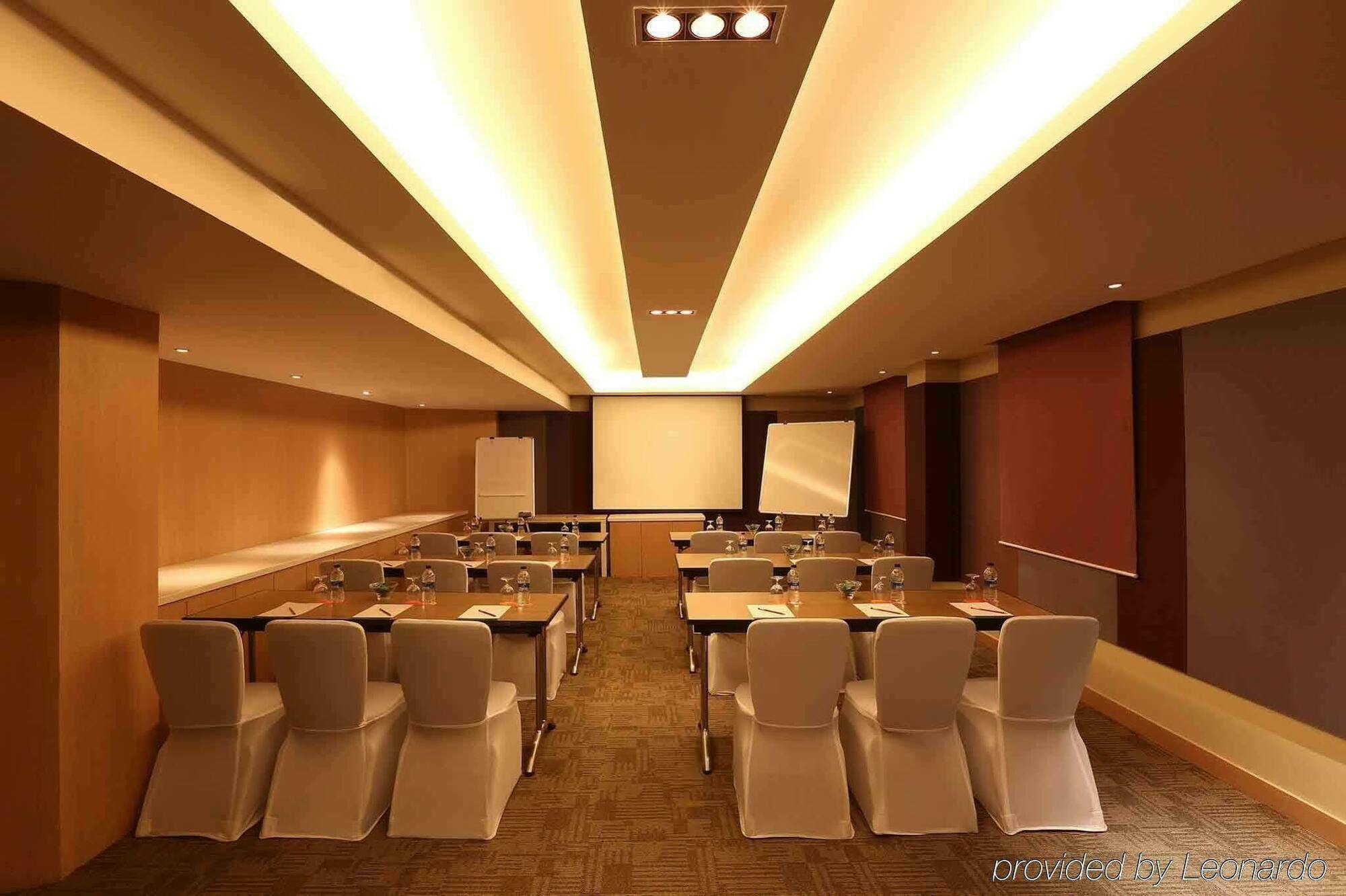 Ibis Outer Ring Road 4* Bangalore