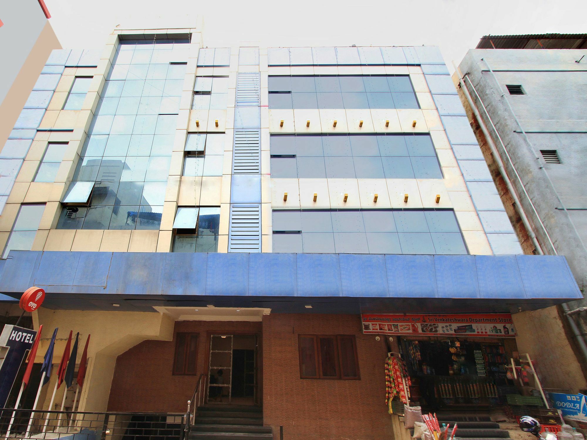 Hotel Oyo Flagship 12476 Bellandur 3*