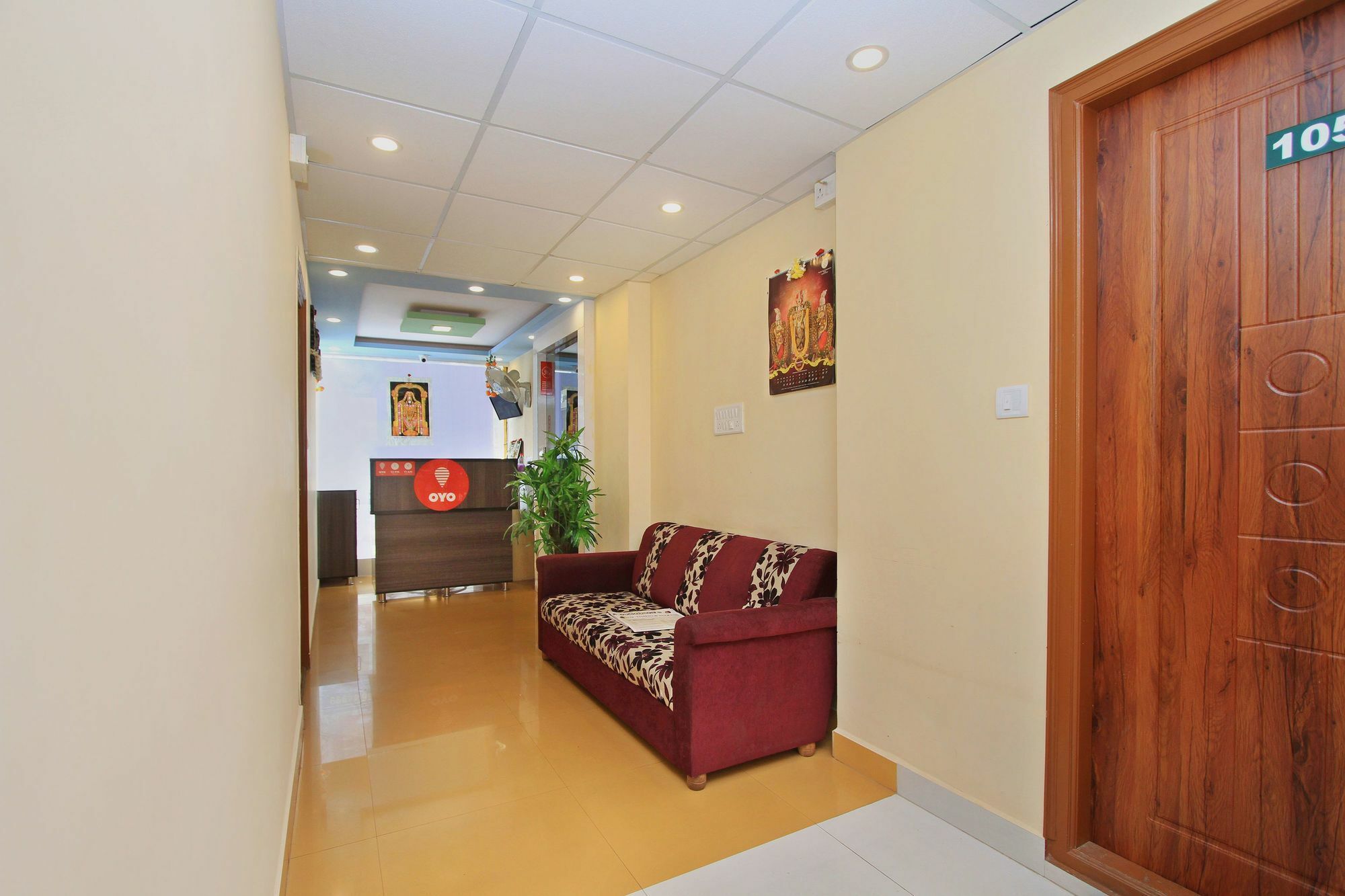 Hotel Oyo 10291 Sri Venkatadri Residency Bangalore