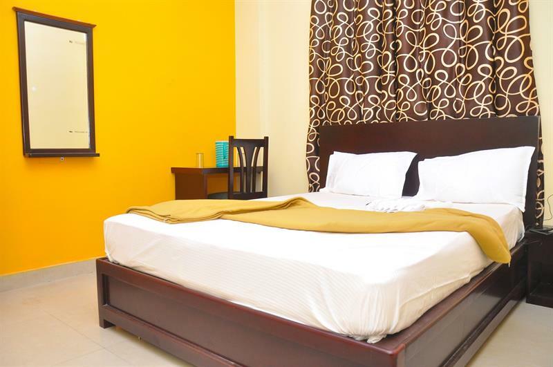Hotel Breeze Bangalore
