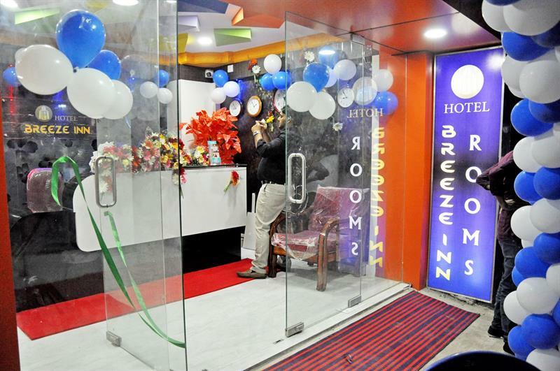 Hotel Breeze Bangalore