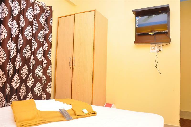 Breeze Hotel 3*
