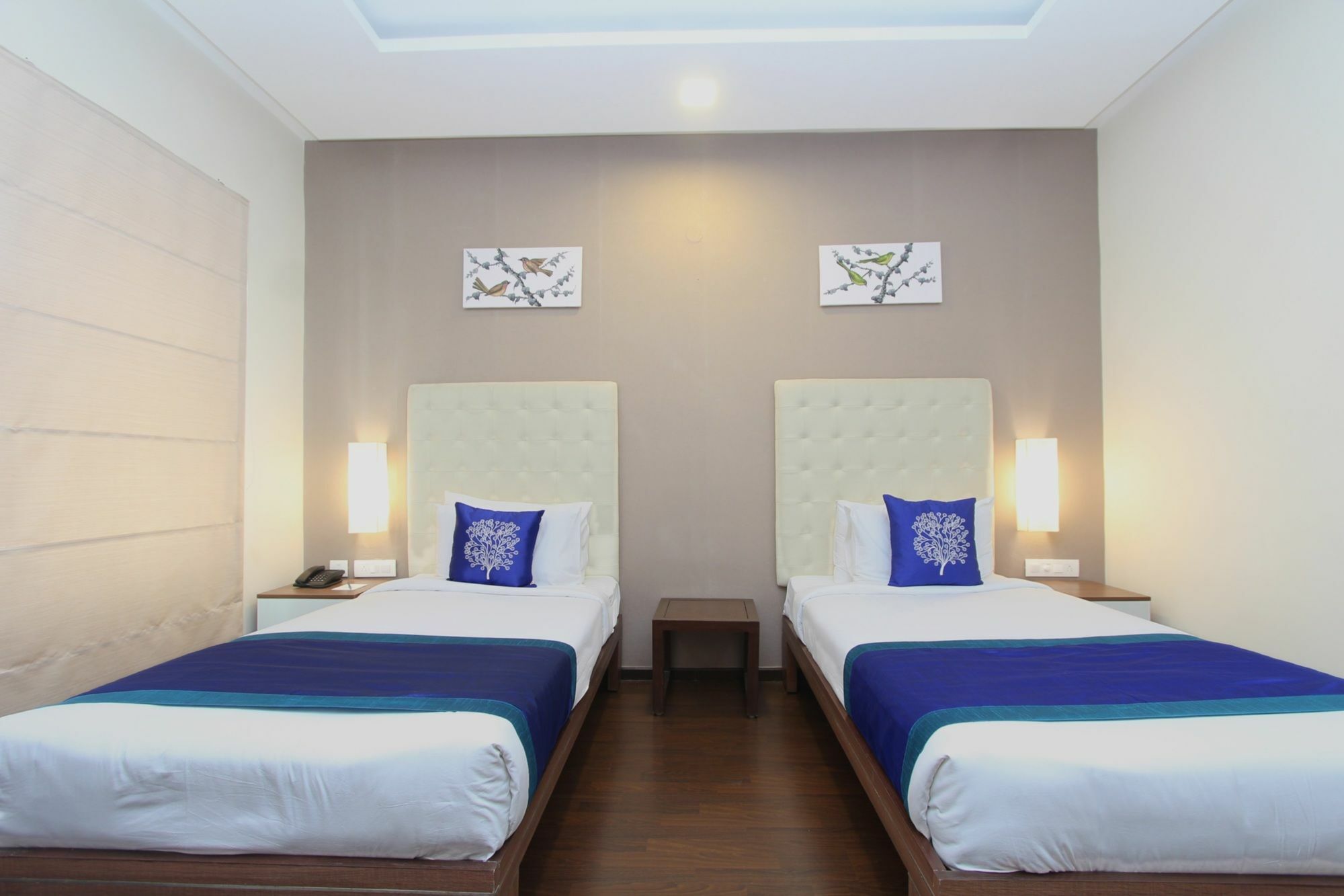 Oyo 8045 Crest Hotel 3*