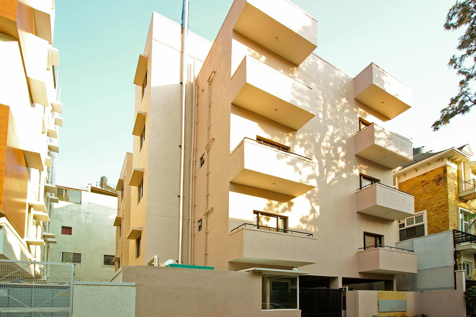 Oyo 8045 Crest Bangalore
