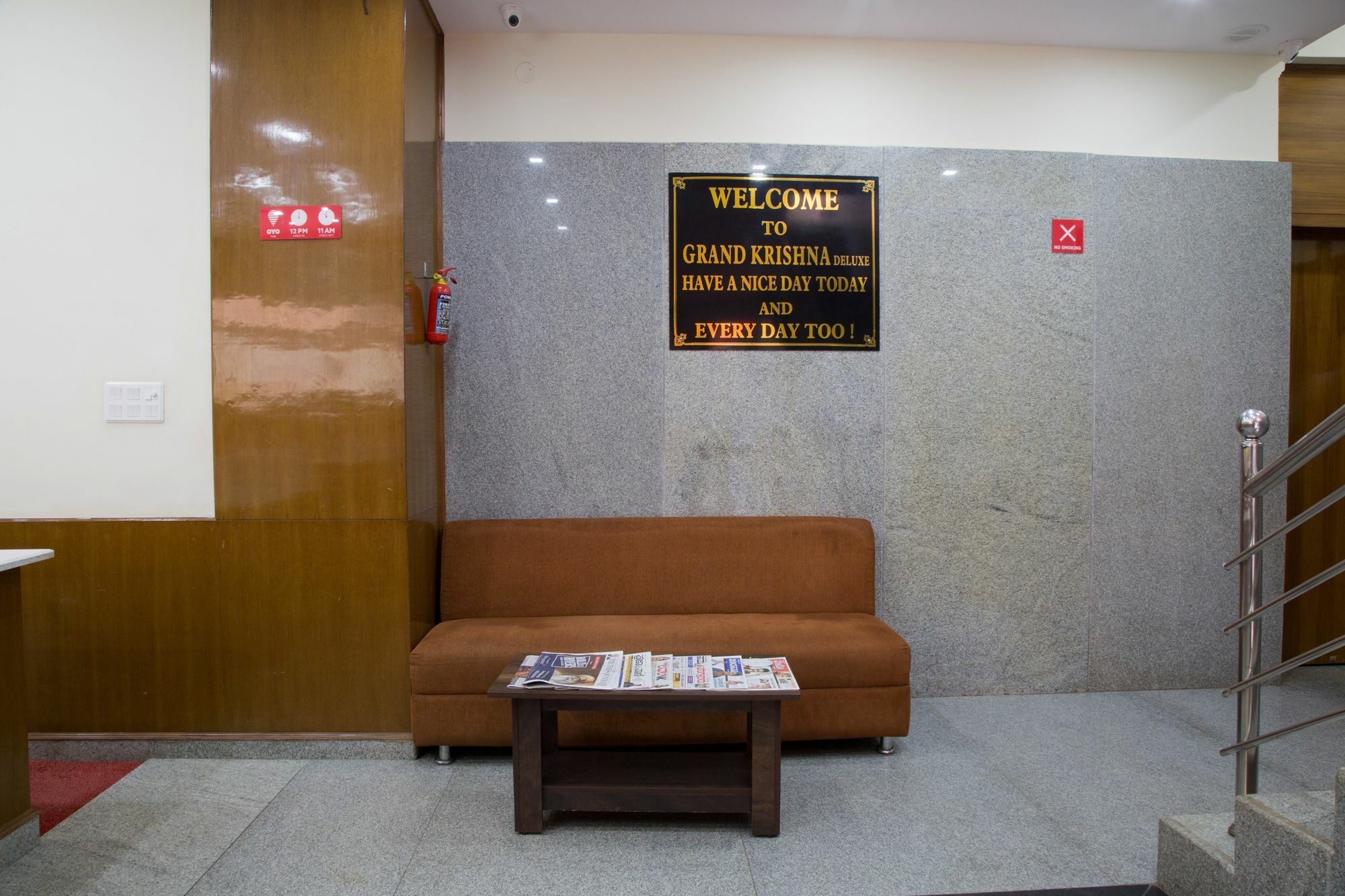 Hotel Fabexpress Grand Krishna Deluxe Bangalore