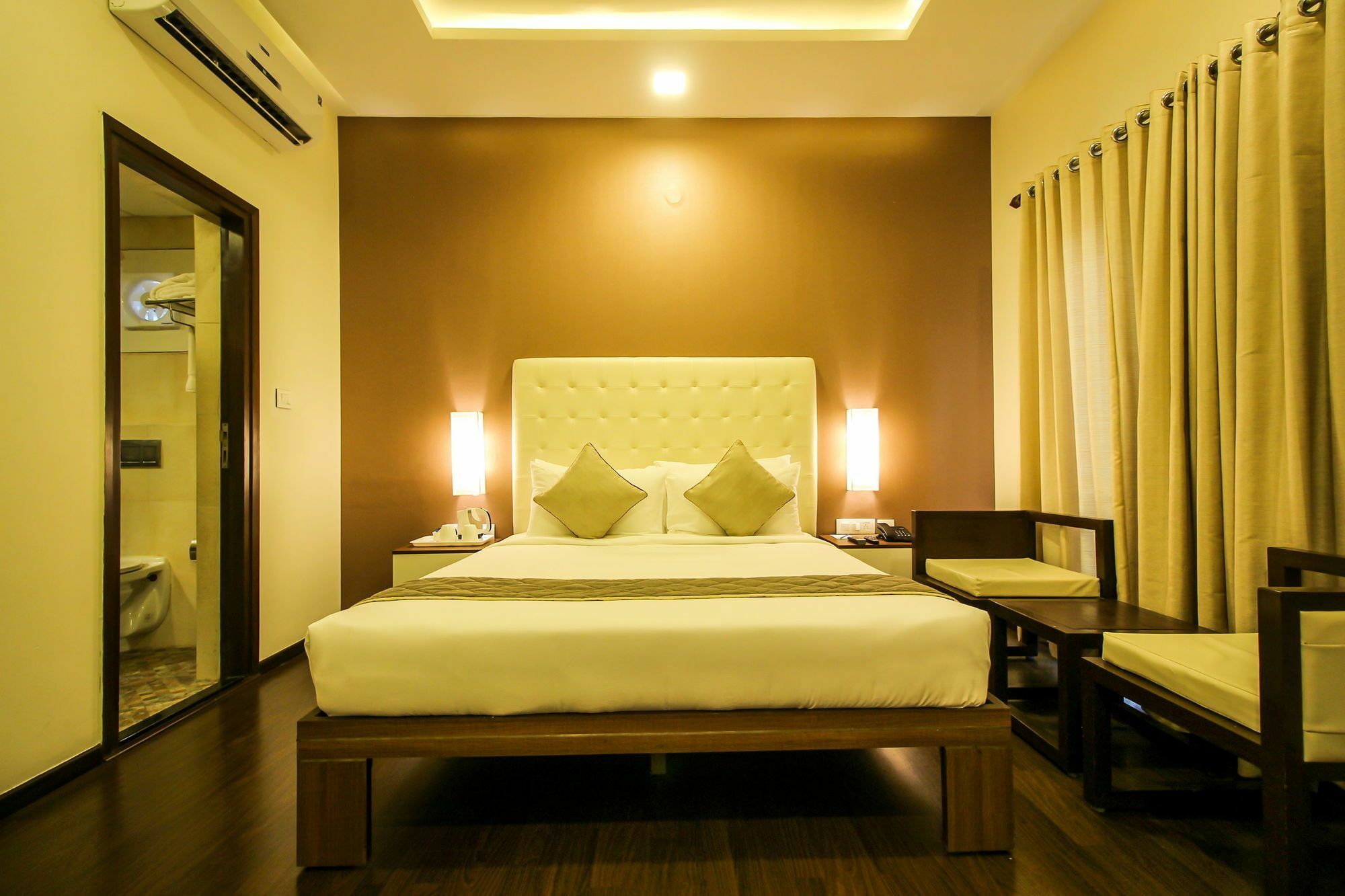 Hotel Oyo 8045 Crest 3*