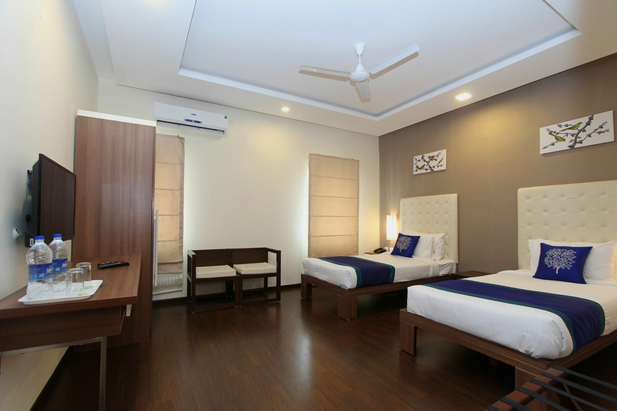 Hotel Oyo 8045 Crest Bangalore
