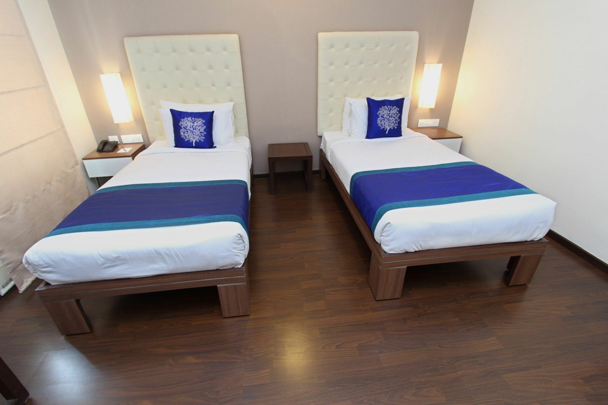 Oyo 8045 Crest Hotel 3*