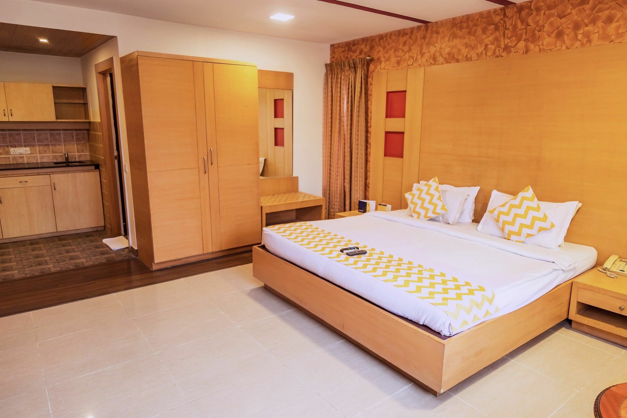 Hotel Fabhotel Oriental