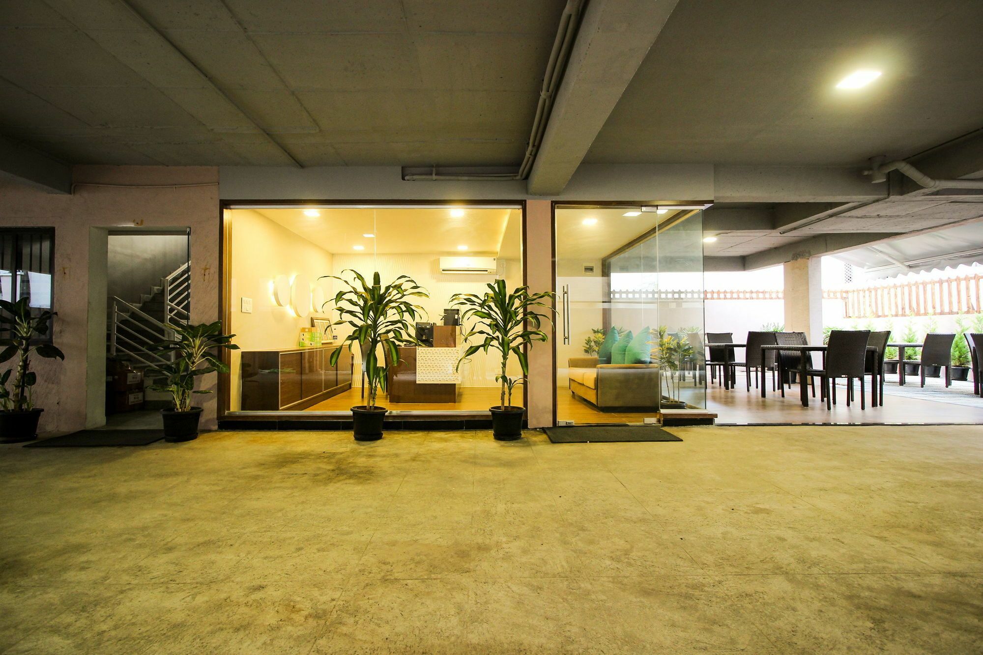 Hotel Oyo 8045 Crest 3*