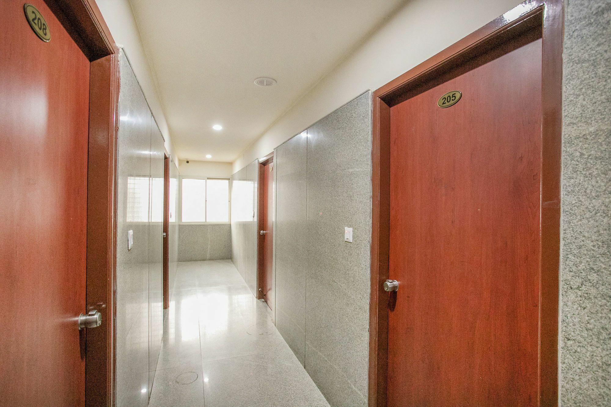 Fabexpress Grand Krishna Deluxe Hotel 3*