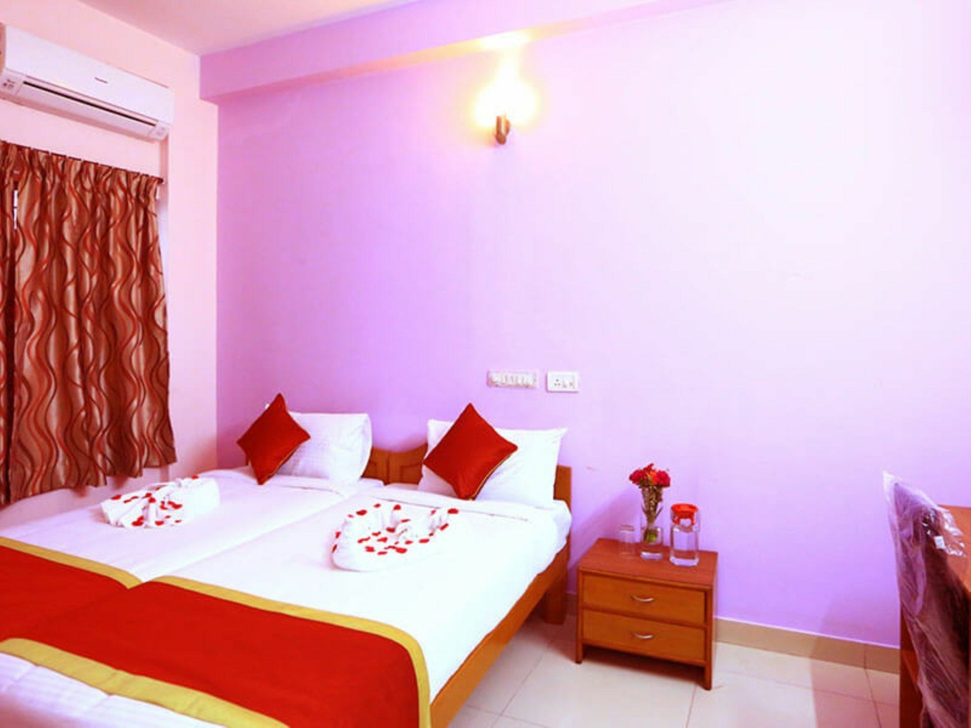 Queen's Castle Hotel 3*