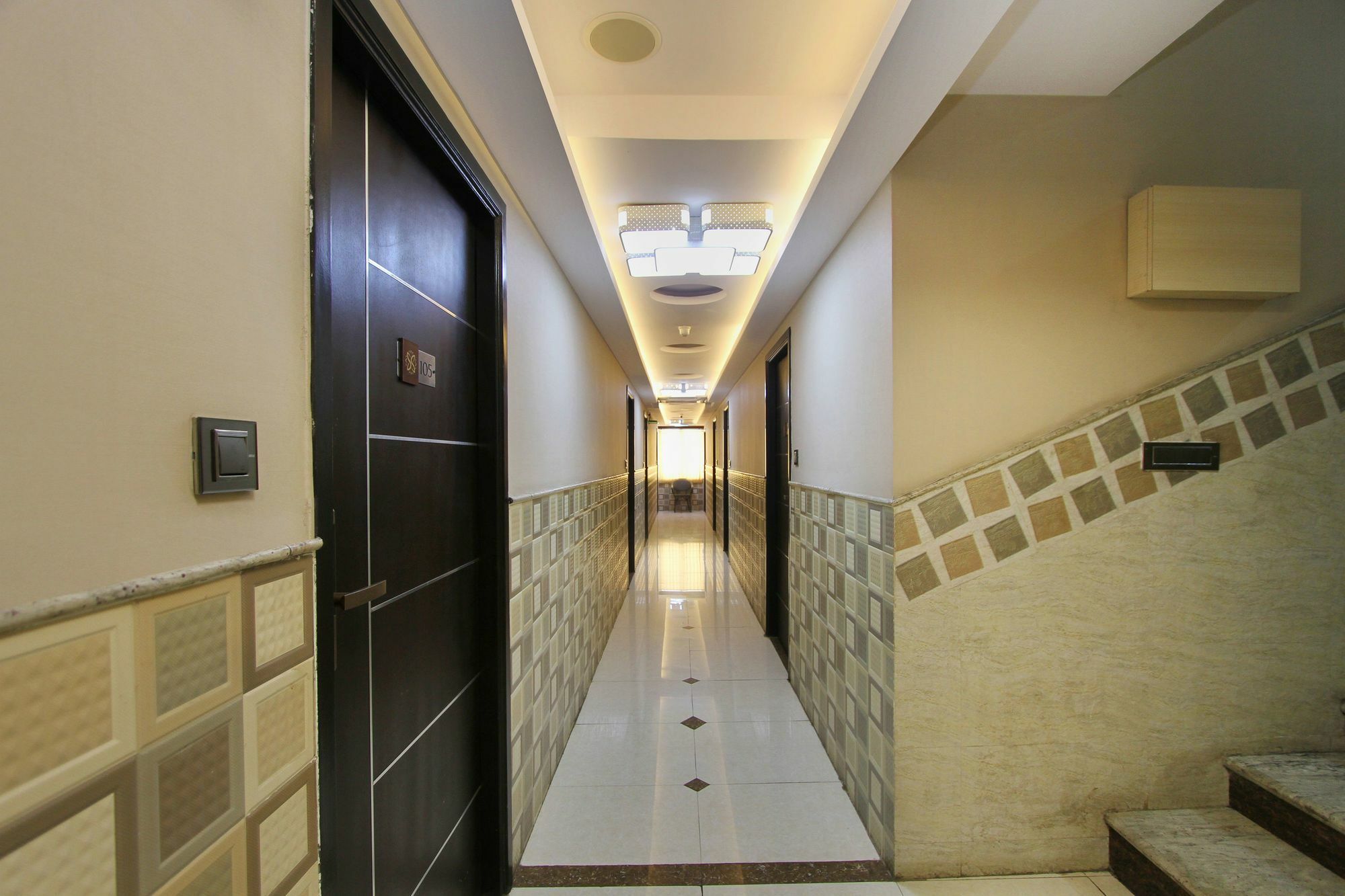 Hotel Oyo 5381 Swaraj Sarovar