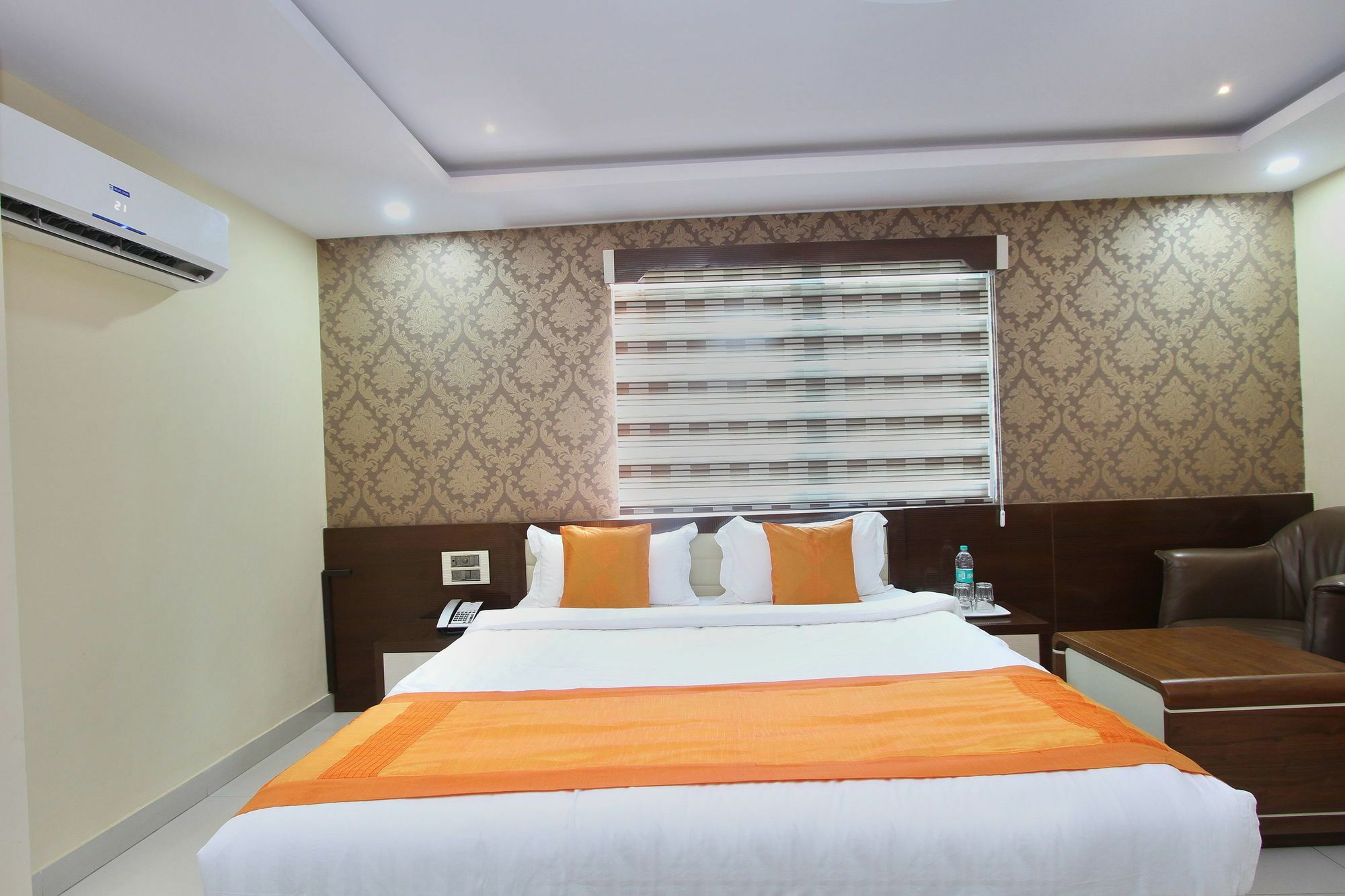 Hotel Oyo 5381 Swaraj Sarovar 2*