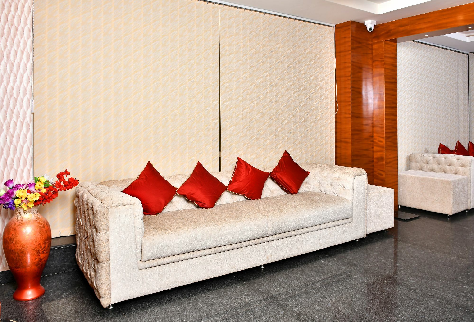 Hotel Royal Bangalore