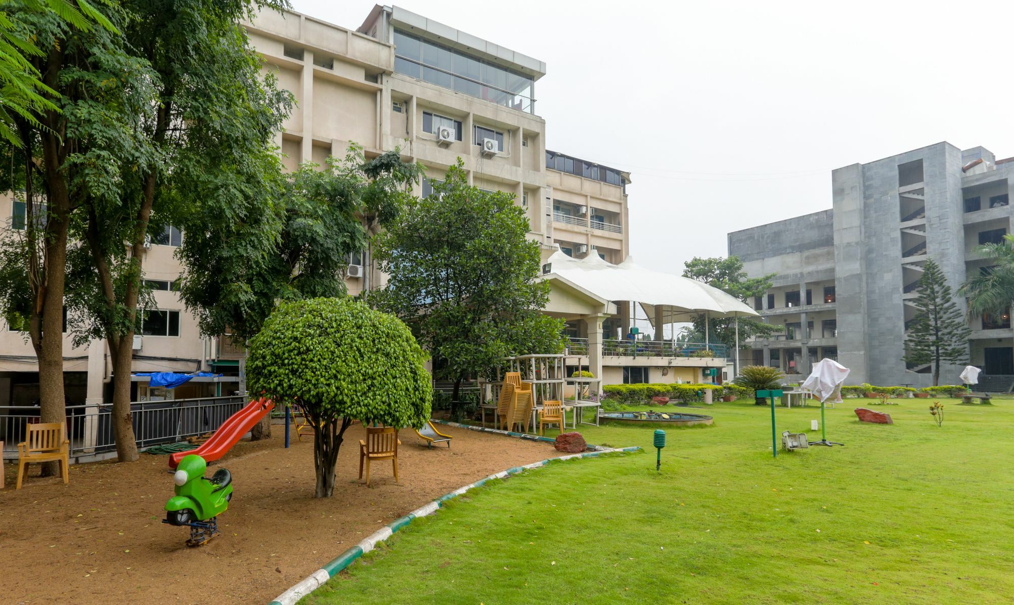 Treebo Canna Ngv 3* Bangalore