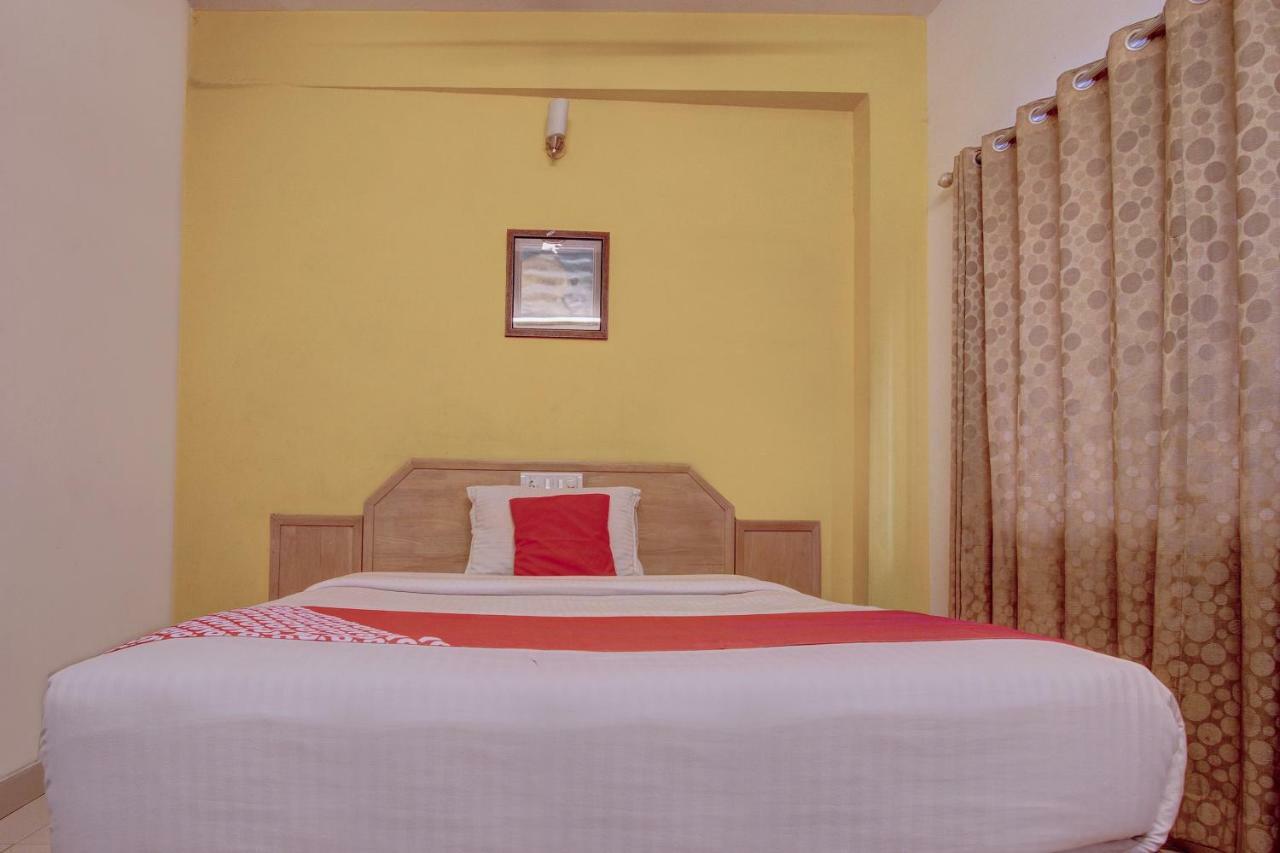 Hotel Oyo 27005 The Woodbridge Bangalore