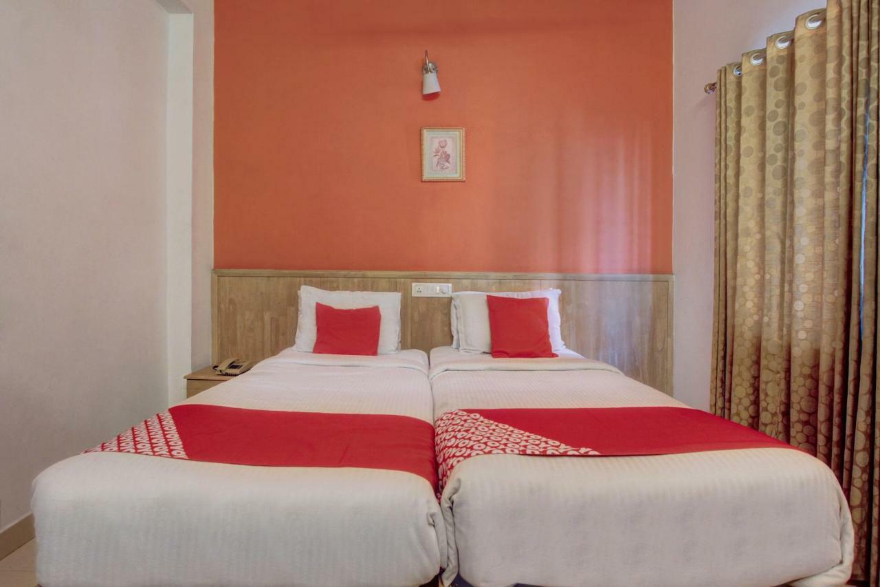 Oyo 27005 The Woodbridge Hotel Bangalore
