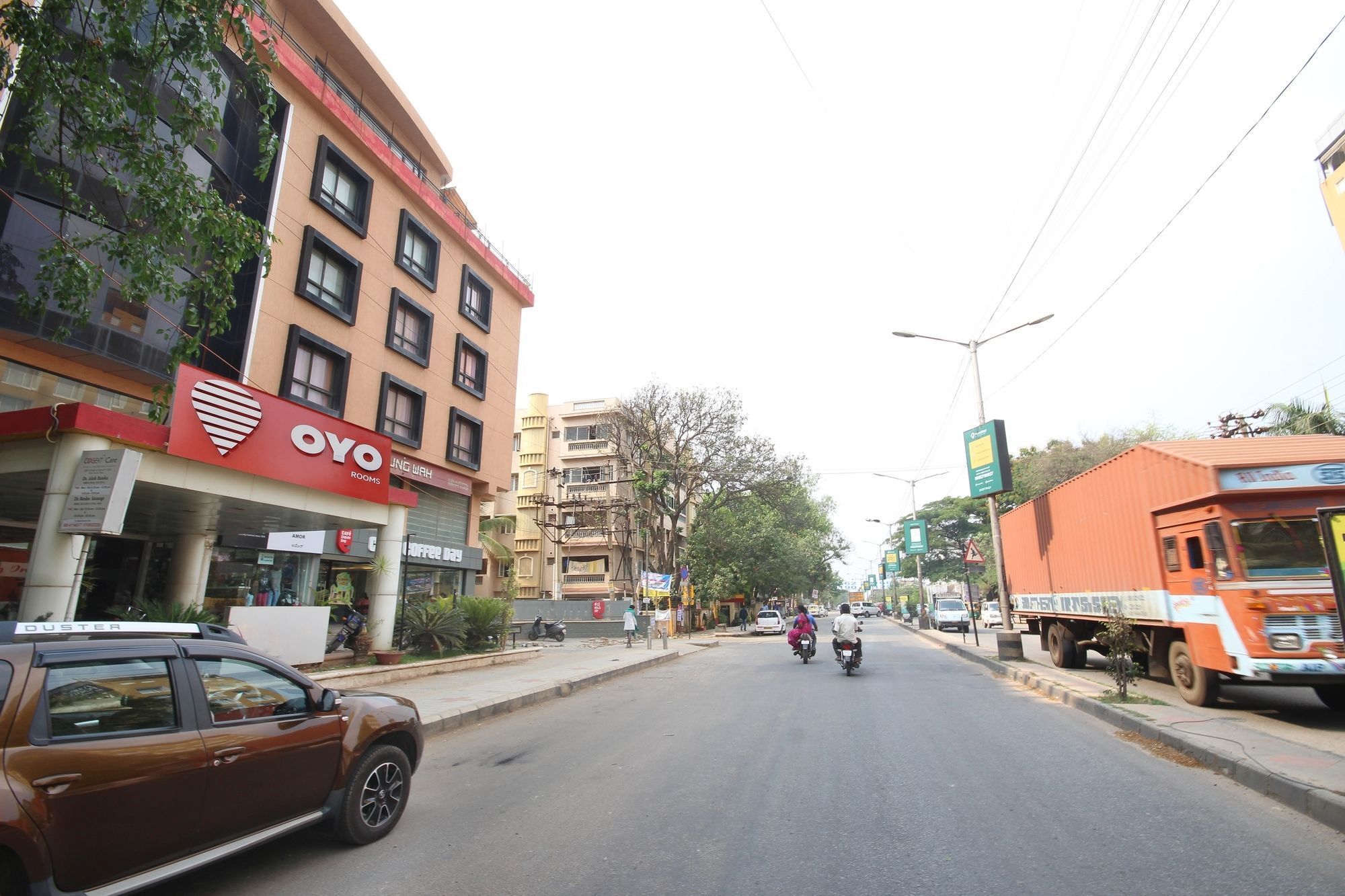 Oyo Whitefield Main Road Hotel Bangalore