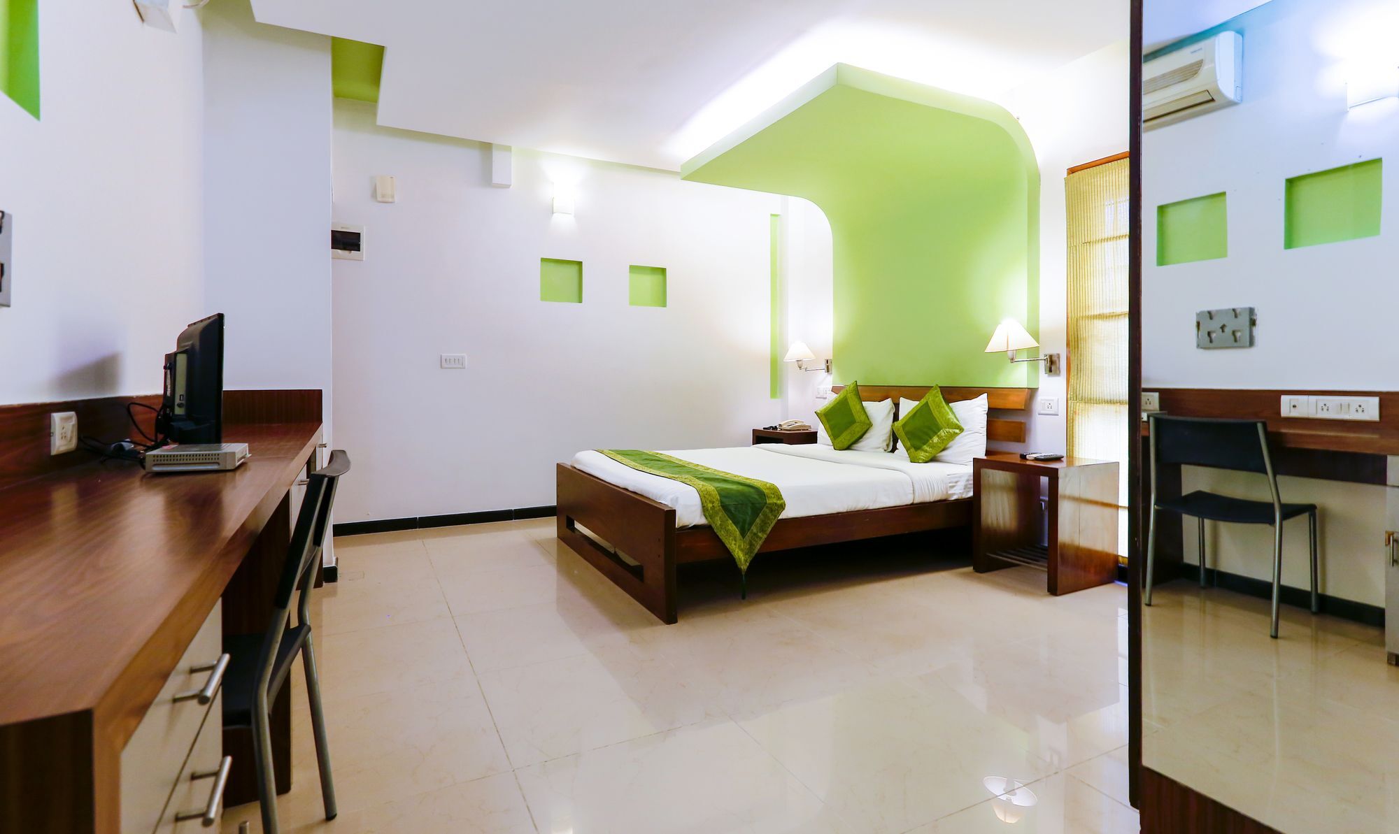 Hotel Treebo Red Carpet