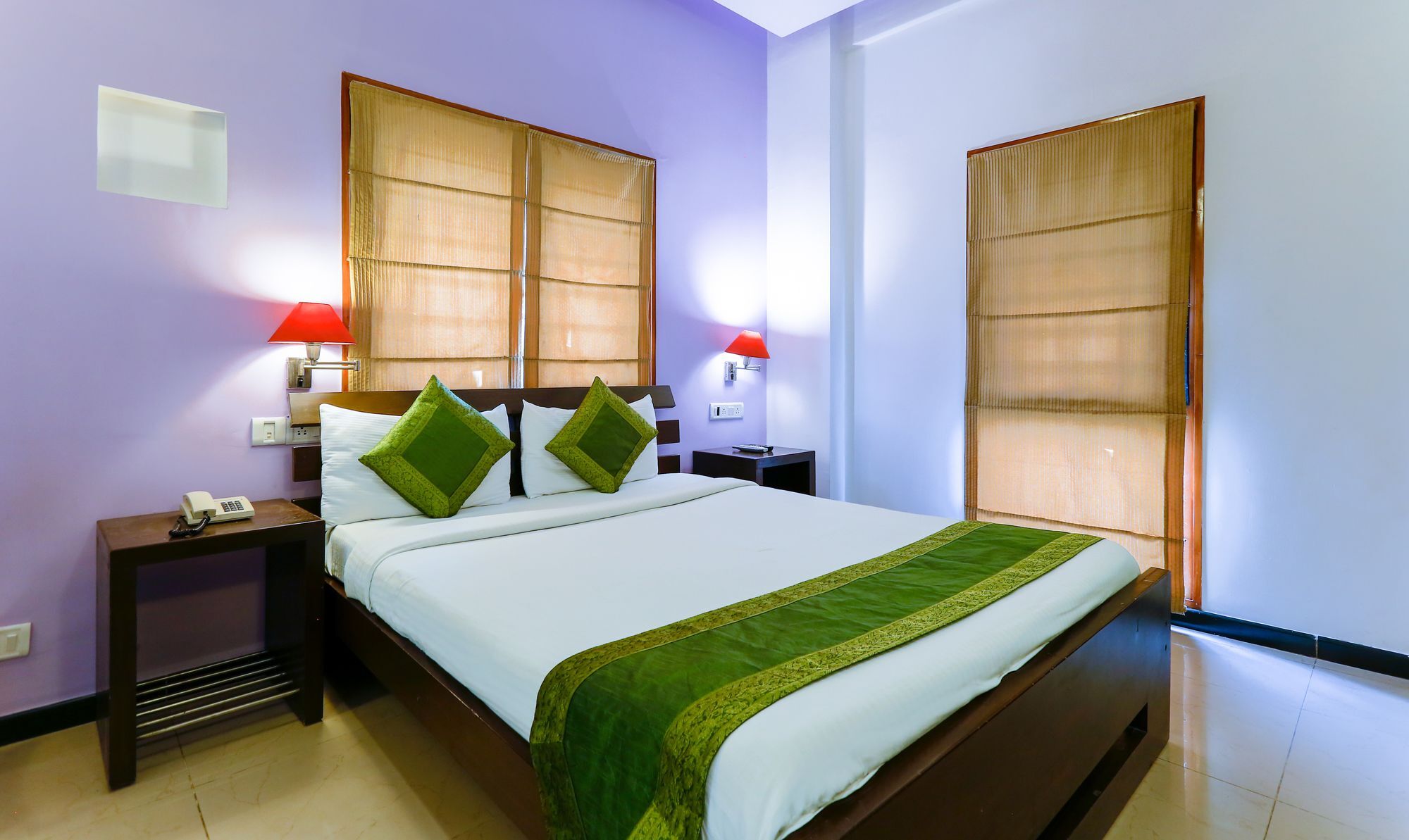Treebo Red Carpet Hotel 3*