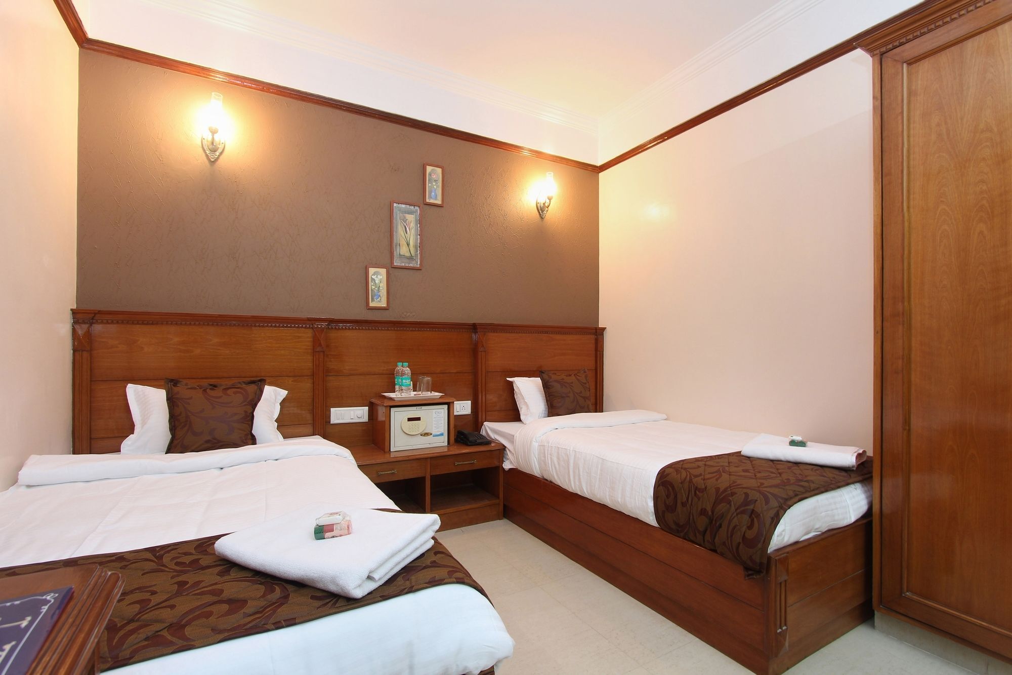 Oyo 8463 Bluemoon Grand 2* Bangalore