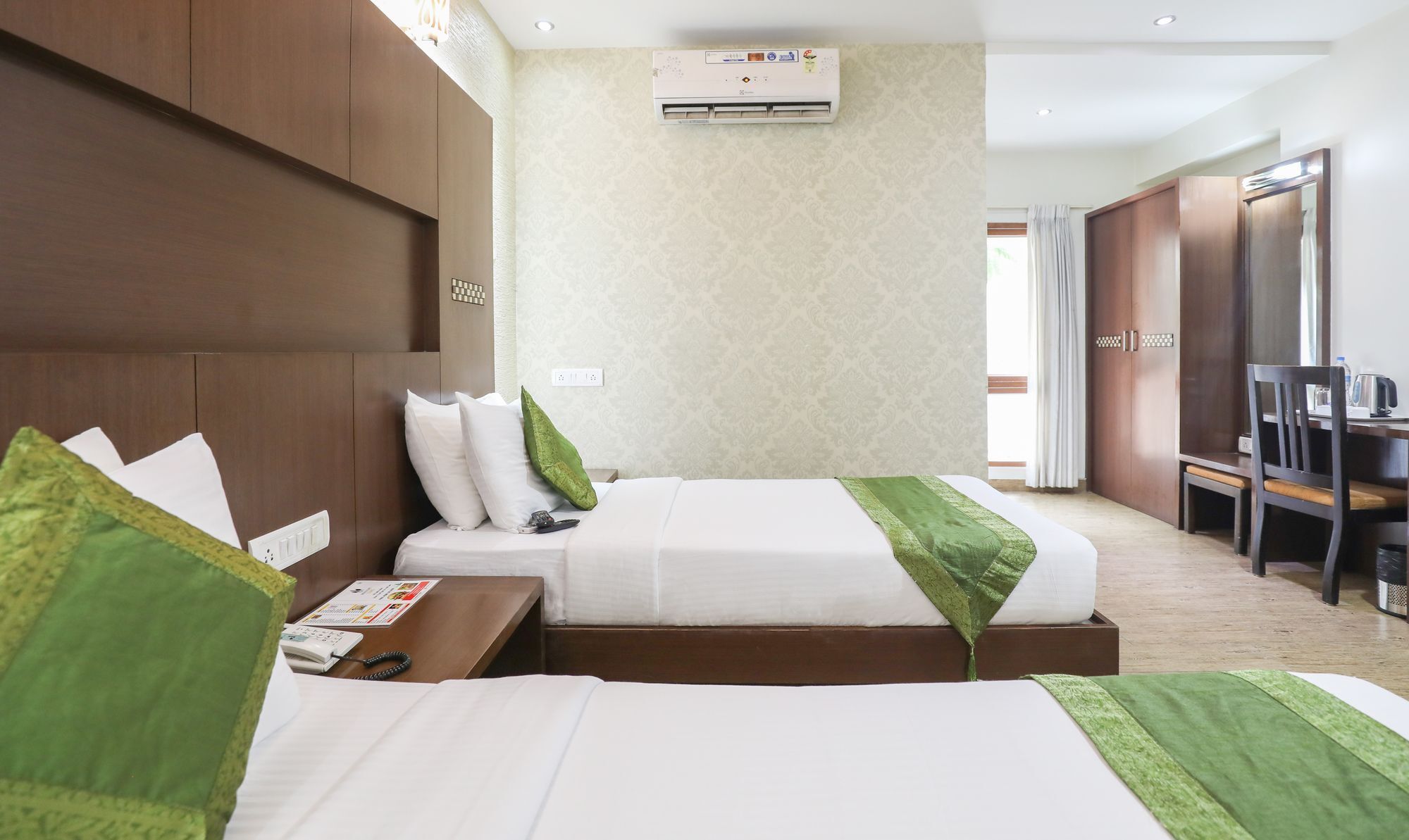 Treebo Select Grand Premier 3*