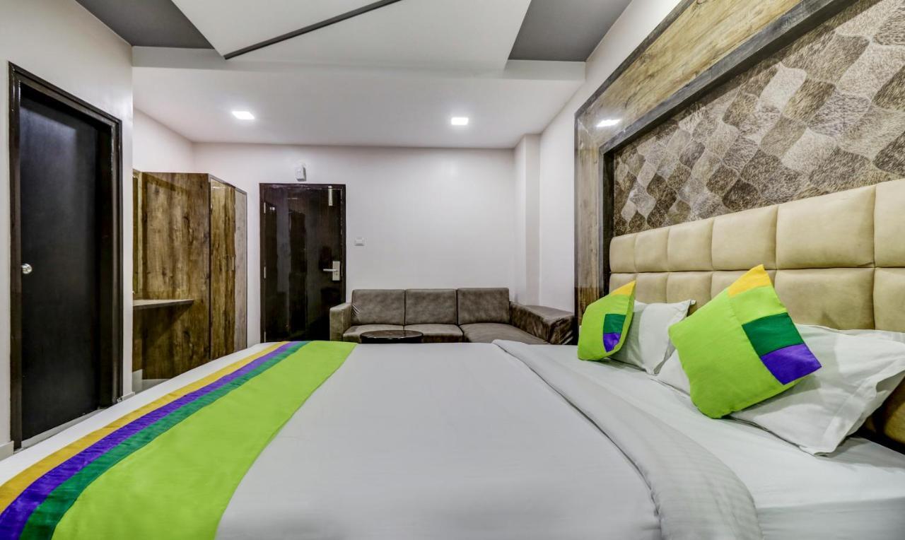 Hotel Treebo Sahara 750 M From St Johns Medical College And Hospital 3*