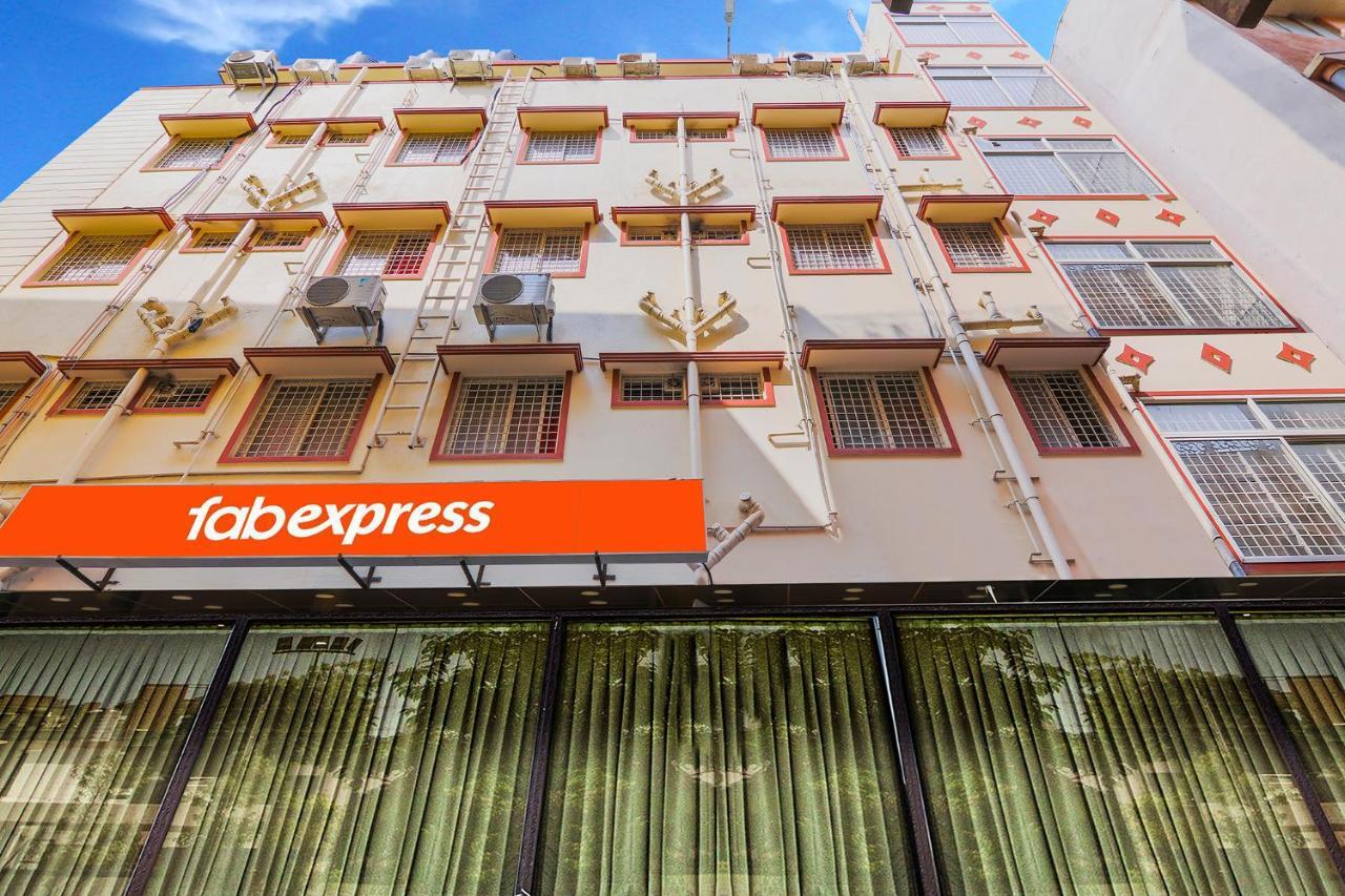 Hotel Fabexpress Grand Krishna Deluxe Bangalore
