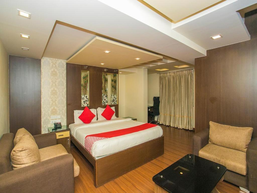 Sri Krishna International Hotel