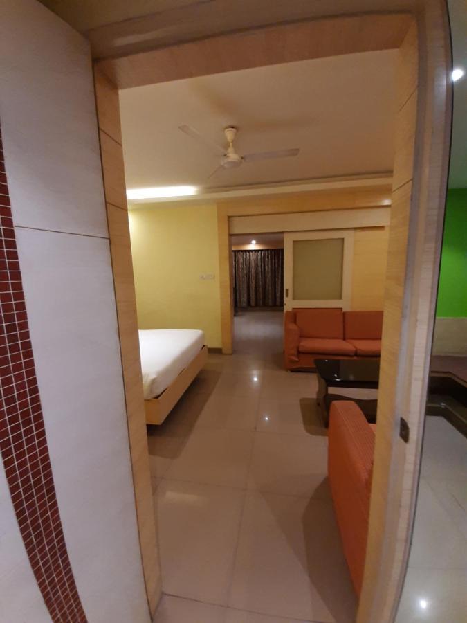 Sri Krishna International Hotel
