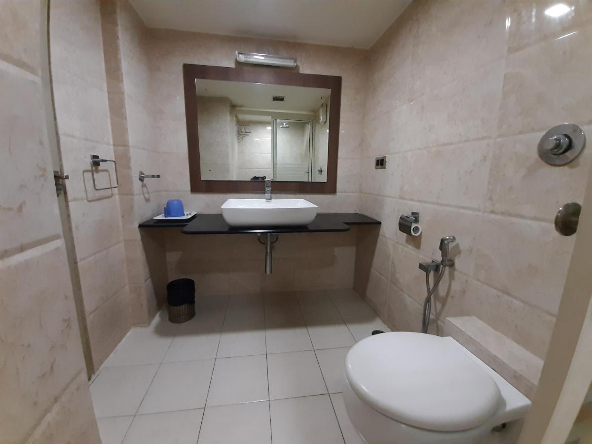 Sri Krishna International 3*