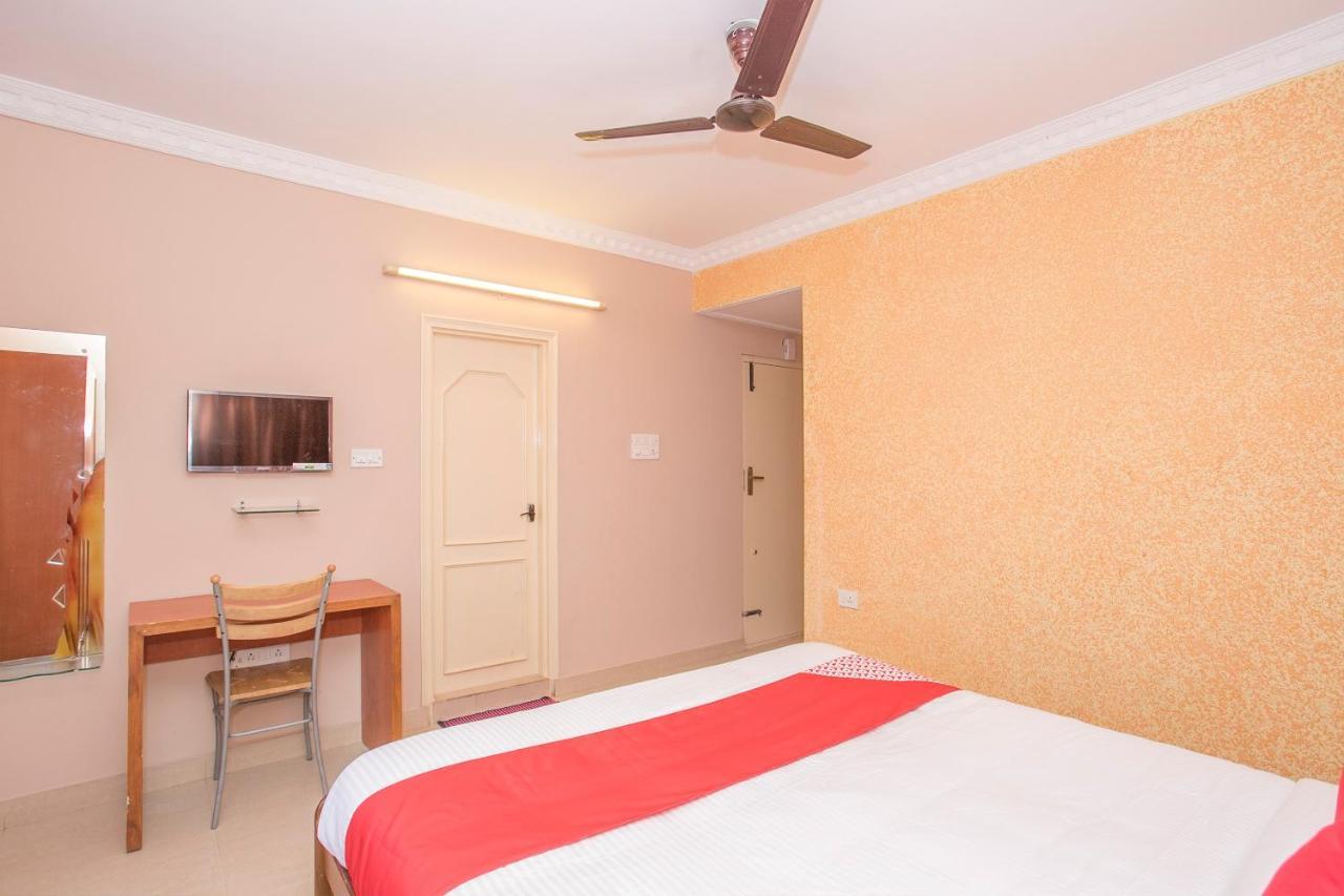 Oyo 2507 Anugraha Homes 3*