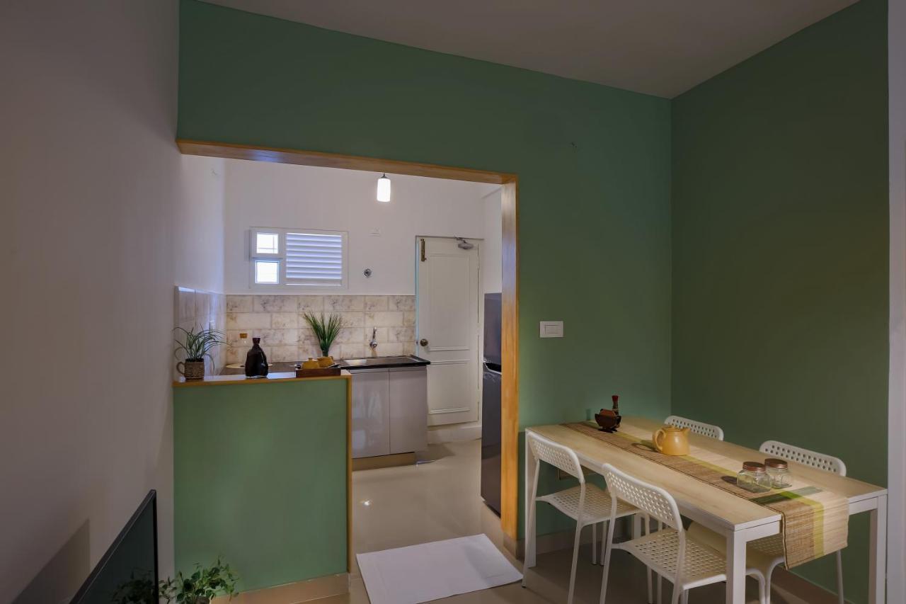 Hotel Oasis Executive Suites Bangalore