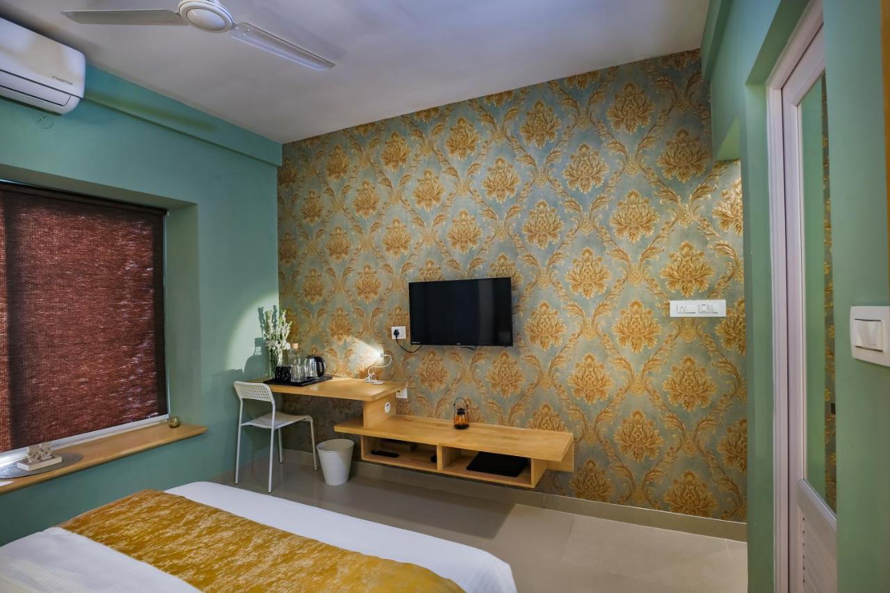 Hotel Oasis Executive Suites Bangalore