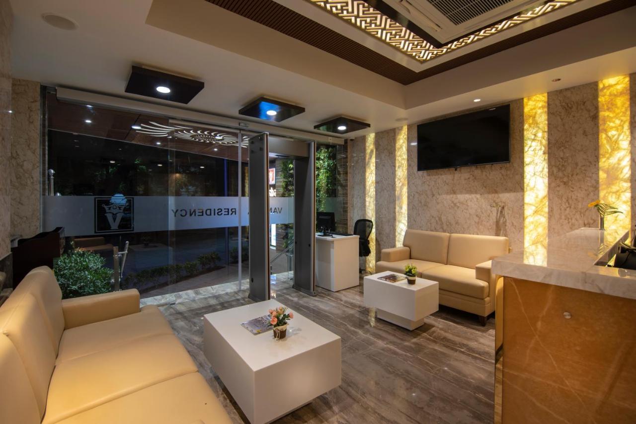 Hotel Fabhotel Prime Vanusa Residency By Big Tree Hospitality