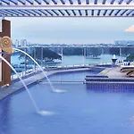 Radisson Bengaluru City Center