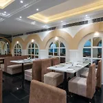 Hyde Park Hotel