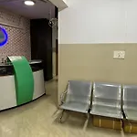 Hotel Kings Gateway