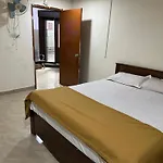 Hotel Kings Gateway