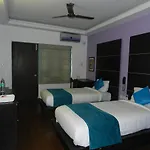 Shamrock Groove Botique Inn