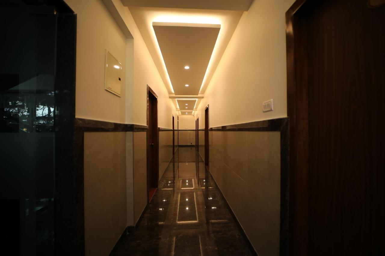 Hotel The Ekah Comforts 2*
