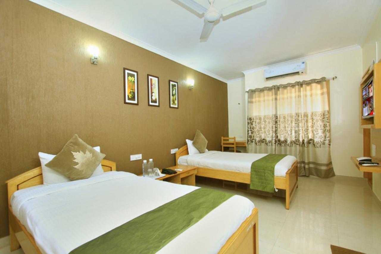 Bluemoon Log-Inn 3* Bangalore