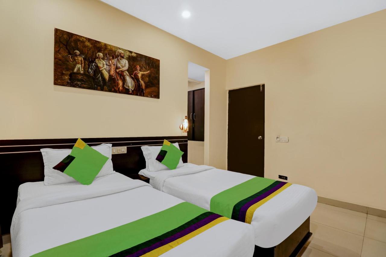 Treebo Blueberry Hotel